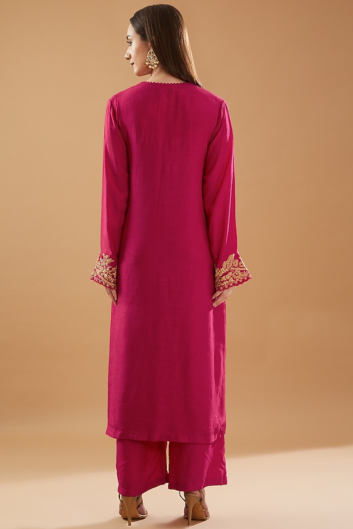 Red Dupion Silk Embroidered Kurta Set by Baidehi at Pernia's Pop Up Shop
