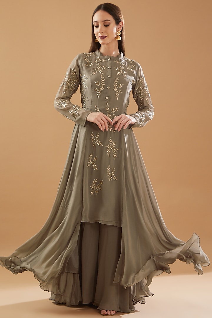 Grey Georgette Embroidered Tunic Set by Baidehi at Pernia's Pop Up Shop
