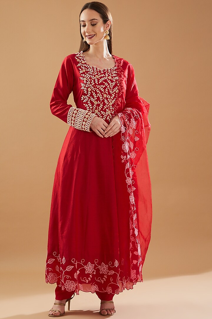 Red Silk Embroidered Anarkali Set by Baidehi