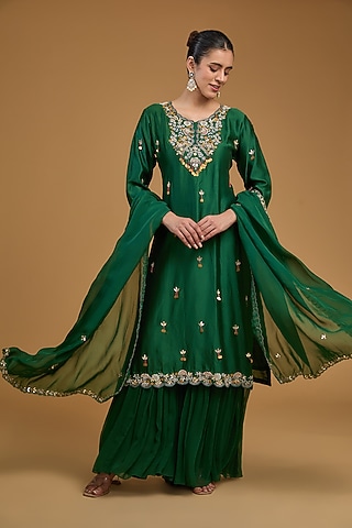Mehendi Green Chanderi Silk Sequins Embroidered Kurta Set by Baidehi