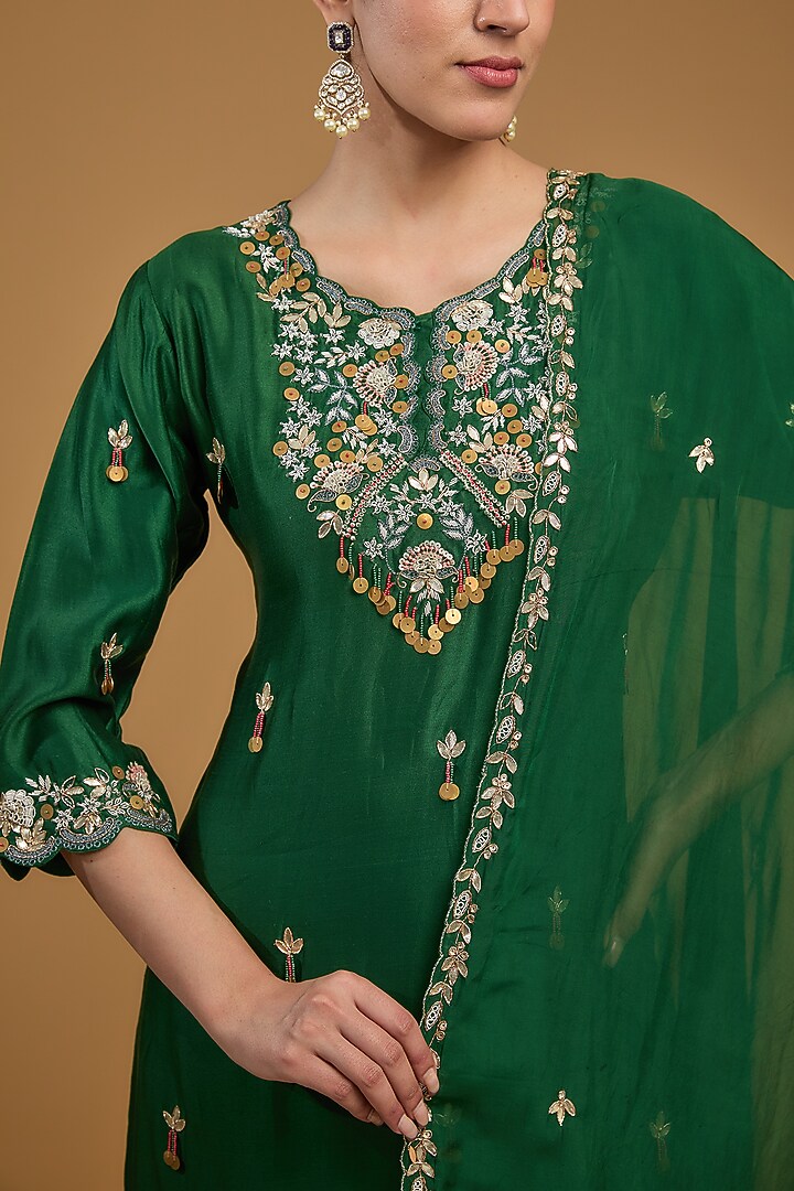 Mehendi Green Chanderi Silk Sequins Embroidered Kurta Set by Baidehi at Pernia's Pop Up Shop