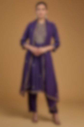 Dark Purple Chanderi Silk Sequins Embroidered Kurta Set by Baidehi at Pernia's Pop Up Shop