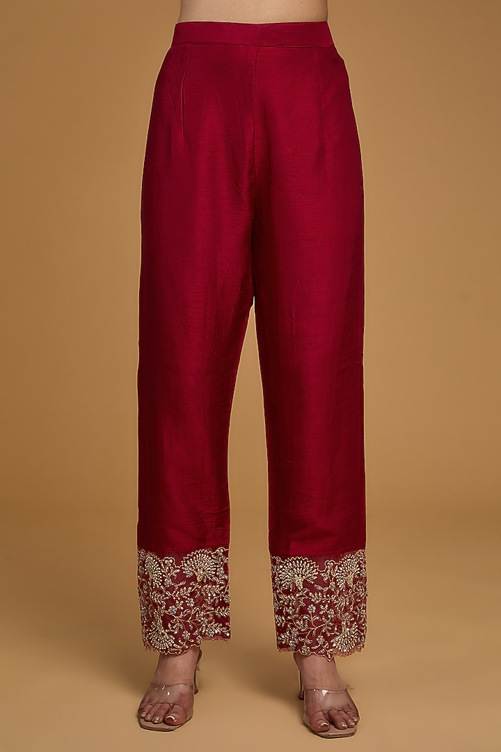 Red Bemberg Silk Zari Embroidered Kurta Set by Baidehi at Pernia's Pop Up Shop
