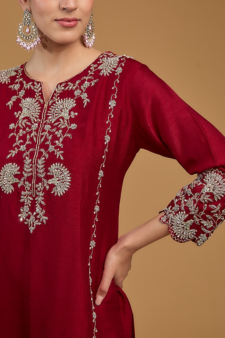 Red Bemberg Silk Zari Embroidered Kurta Set by Baidehi at Pernia's Pop Up Shop