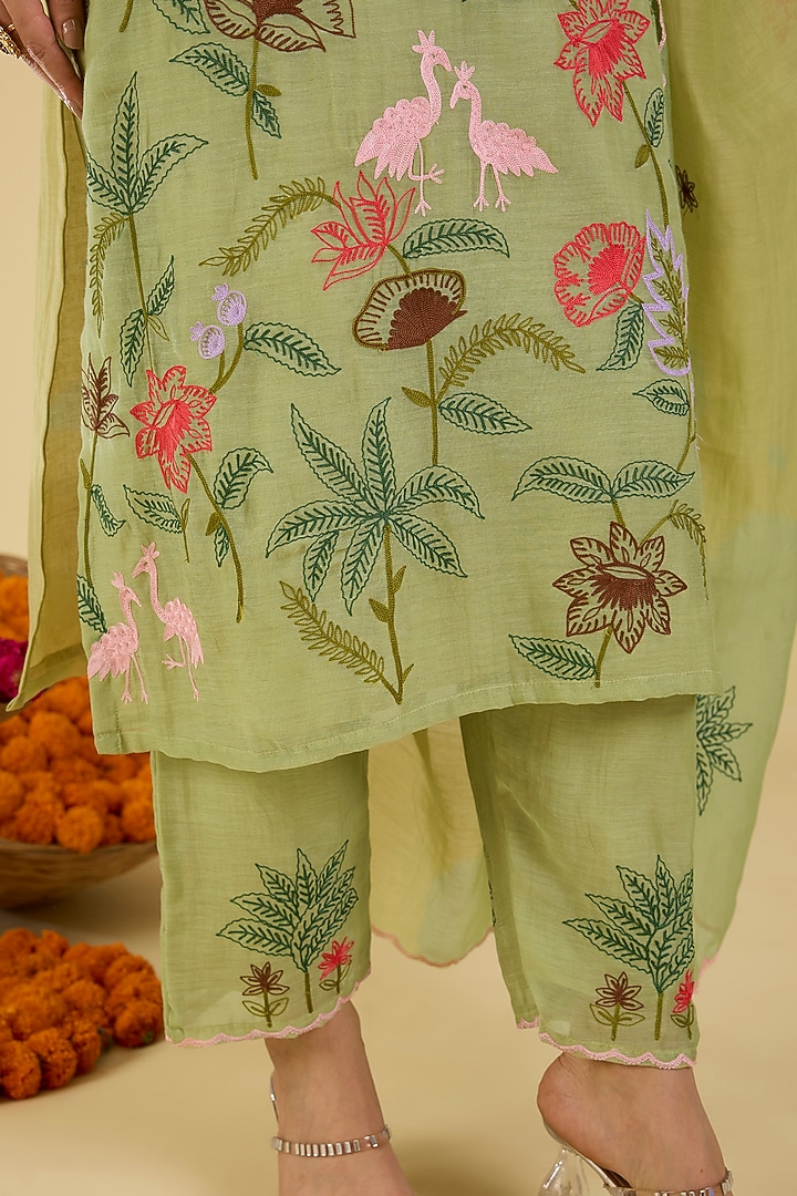 Sage Green Mal Chanderi Floral Embroidered Kurta Set by Baidehi at Pernia's Pop Up Shop