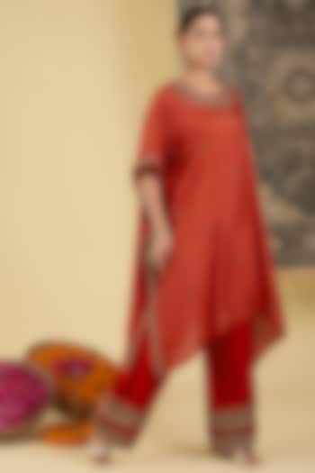 Ruby Red Bemberg Silk Embellished Kaftan Set by Baidehi at Pernia's Pop Up Shop