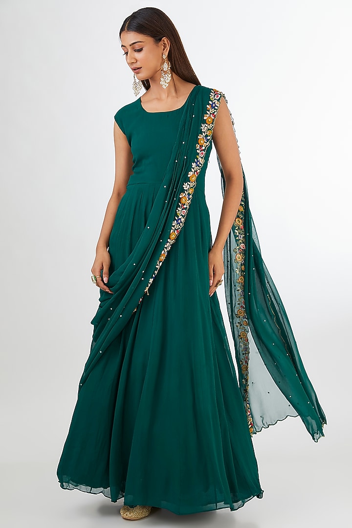 Rama Green Chinon Georgette Draped Wedding Gown Saree With Jacket by Baidehi at Pernia's Pop Up Shop