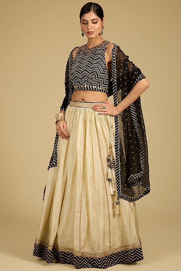 Ivory Dola Silk Lehenga Set by Baidehi at Pernia's Pop Up Shop