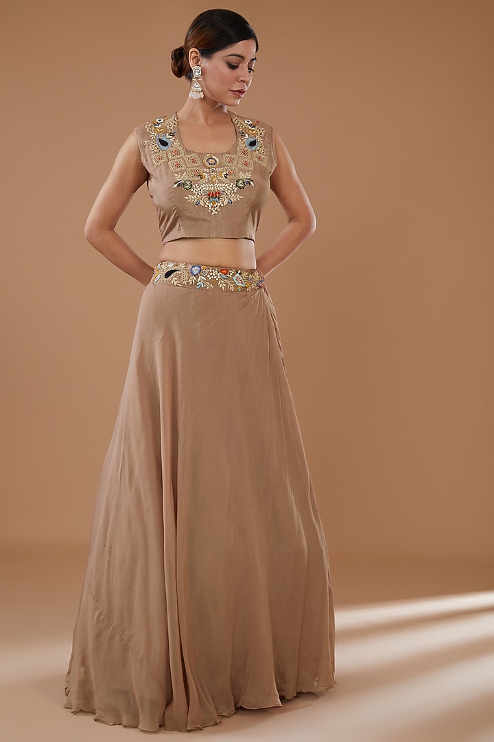 Brown Organza Embroidered Cape Set by Baidehi at Pernia's Pop Up Shop