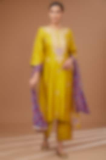 Mustard Chanderi Silk Pitta Embroidered Asymmetric Kurta Set by Baidehi at Pernia's Pop Up Shop