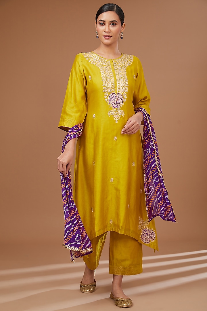 Mustard Chanderi Silk Pitta Embroidered Asymmetric Kurta Set by Baidehi at Pernia's Pop Up Shop