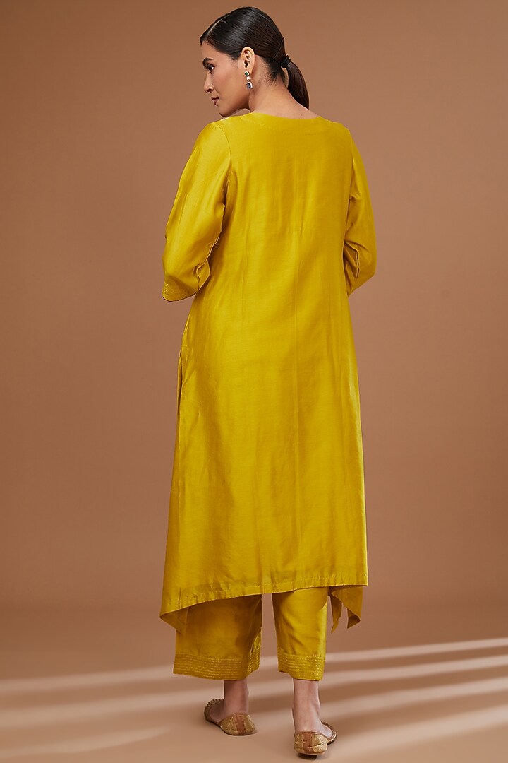 Mustard Chanderi Silk Pitta Embroidered Asymmetric Kurta Set by Baidehi at Pernia's Pop Up Shop