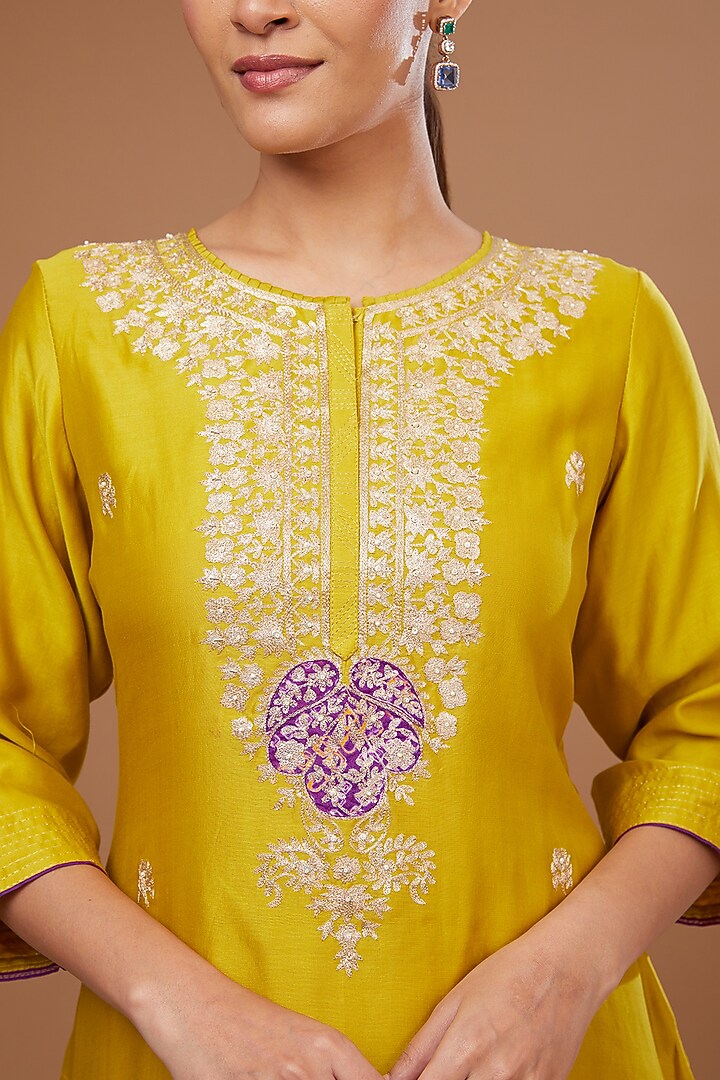 Mustard Chanderi Silk Pitta Embroidered Asymmetric Kurta Set by Baidehi at Pernia's Pop Up Shop