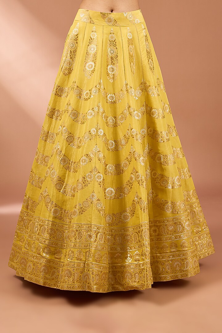 Yellow Banarasi Silk Zardosi Embellished Wedding Lehenga Set by Baidehi at Pernia's Pop Up Shop