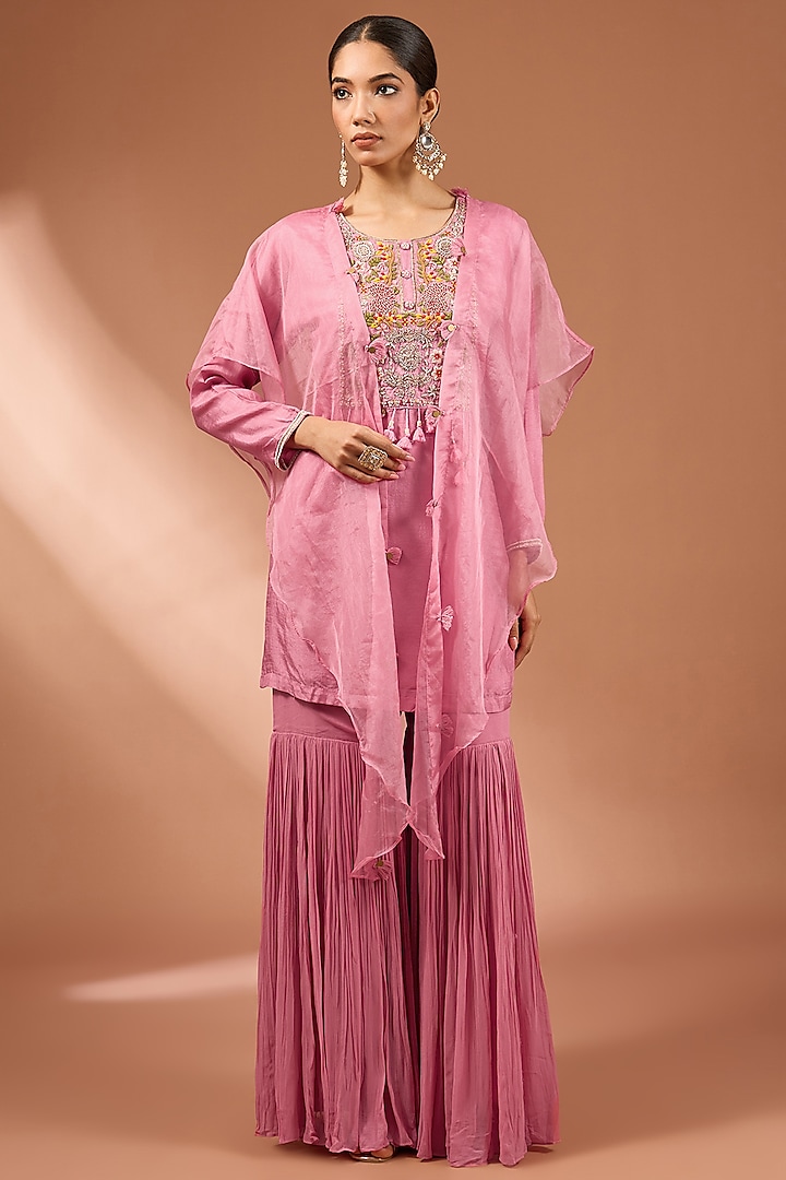 Pink Bemberg Silk Pearl & Zardosi Embroidered Kurta Set by Baidehi at Pernia's Pop Up Shop