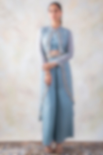 Blue Embroidered Cape Set by Baidehi at Pernia's Pop Up Shop