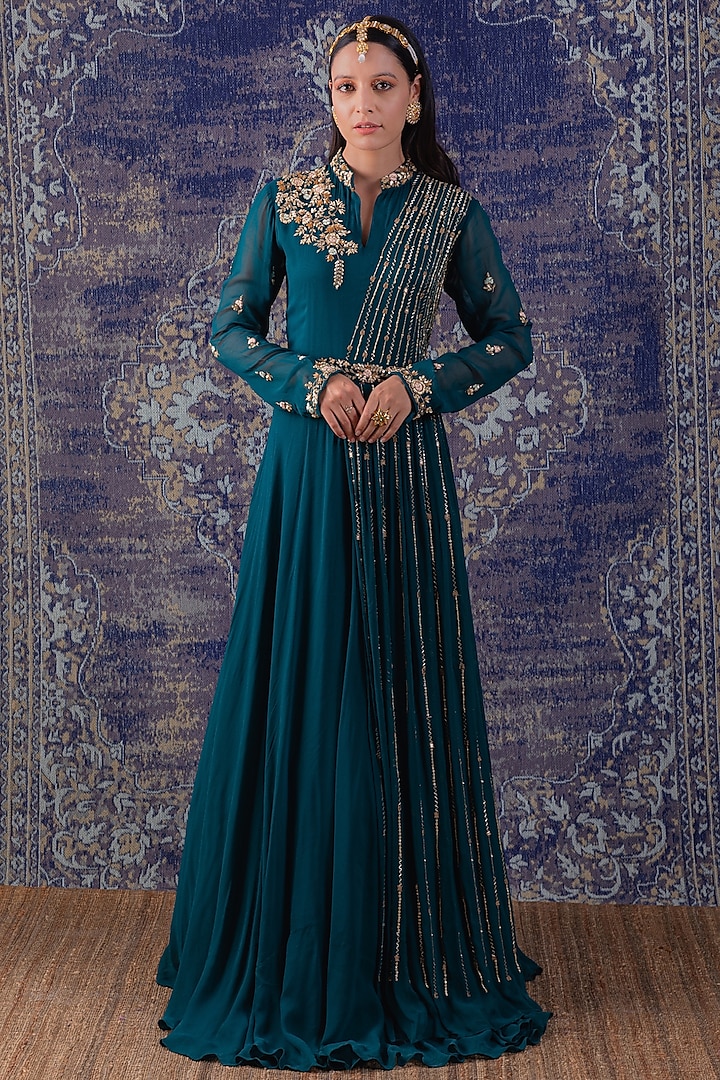 Green Embroidered Draped Party Wear Gown by Baidehi at Pernia's Pop Up Shop