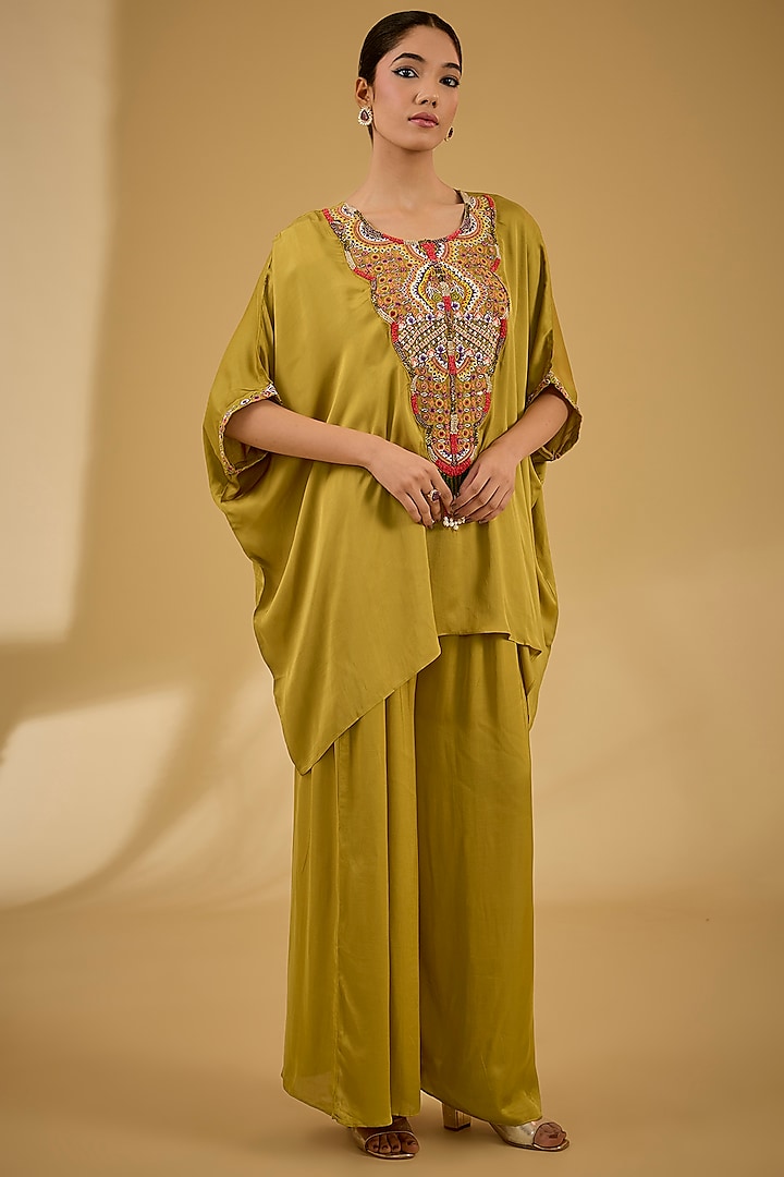 Mehendi Green Italian Satin Thread & Sequins Embroidered Kaftan Set by Baidehi at Pernia's Pop Up Shop