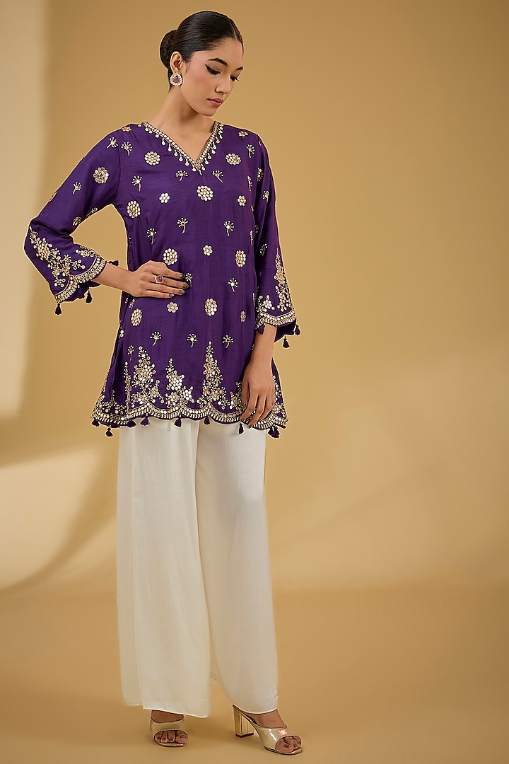 Purple Bemberg Silk Thread Work Kurta Set by Baidehi at Pernia's Pop Up Shop