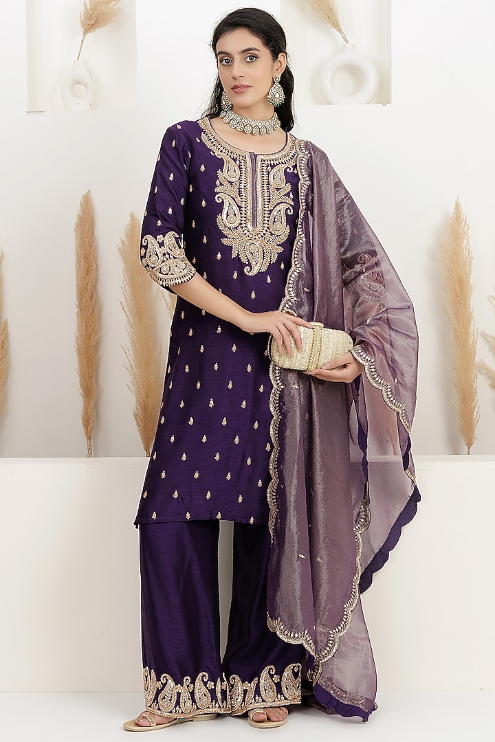 Russian Purple Bemberg Silk Sequins Embroidered Kurta Set by Baidehi at Pernia's Pop Up Shop