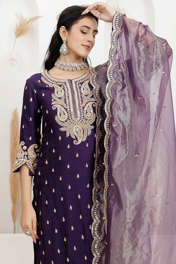 Russian Purple Bemberg Silk Sequins Embroidered Kurta Set by Baidehi at Pernia's Pop Up Shop
