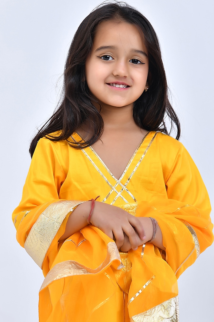 Yellow Cotton Silk Gota Embellished Anarkali Set For Girls by Bannhi by Priyanka Rathore - kids at Pernia's Pop Up Shop
