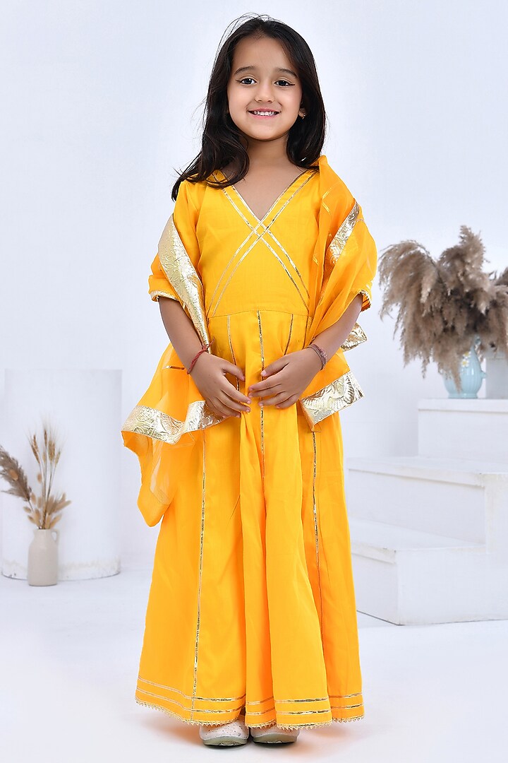 Yellow Cotton Silk Gota Embellished Anarkali Set For Girls by Bannhi by Priyanka Rathore - kids at Pernia's Pop Up Shop
