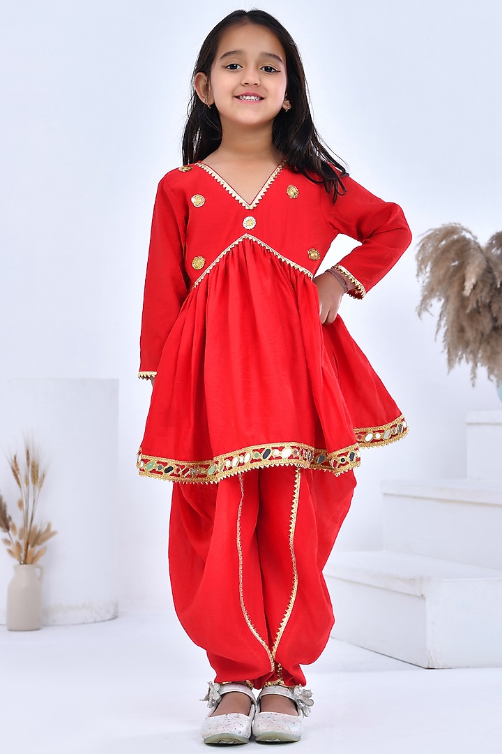 Red Chanderi Lace Embellished Dhoti Set For Girls by Bannhi by Priyanka Rathore - kids at Pernia's Pop Up Shop