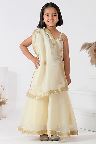 Ivory Doriya Silk Embroidered Anarkali Set For Girls by Bannhi by Priyanka Rathore - kids