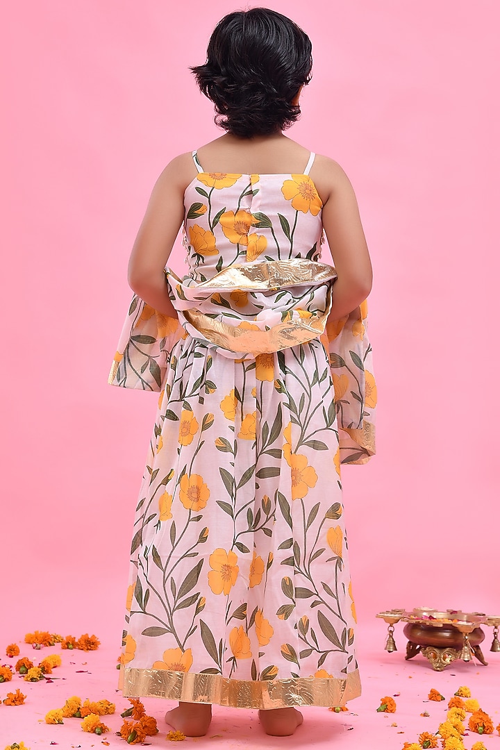 Off-White Chanderi Floral Printed Lehenga Set For Girls by Bannhi by Priyanka Rathore - kids at Pernia's Pop Up Shop