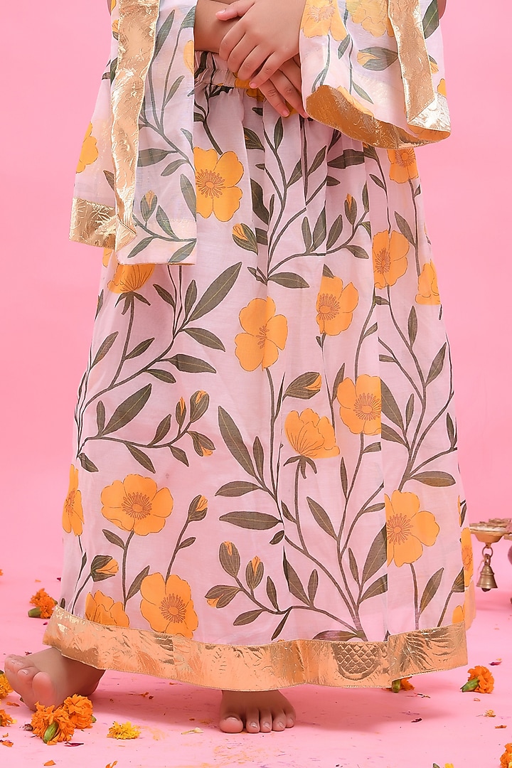 Off-White Chanderi Floral Printed Lehenga Set For Girls by Bannhi by Priyanka Rathore - kids at Pernia's Pop Up Shop