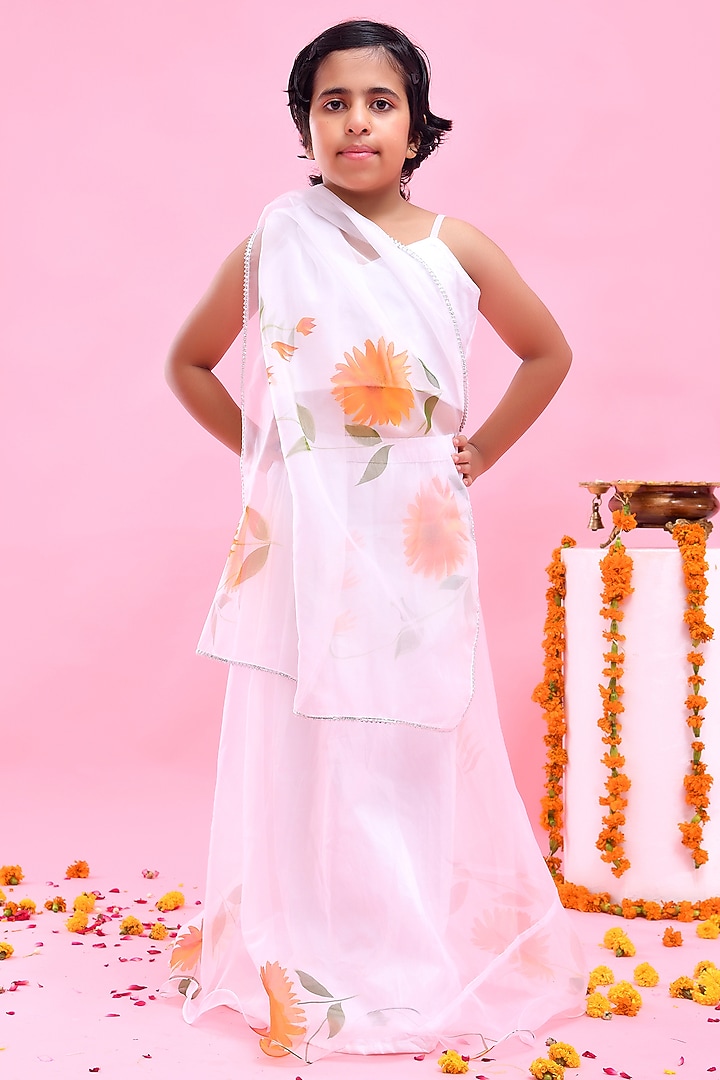 White Organza Floral Hand Painted Lehenga Set For Girls by Bannhi by Priyanka Rathore - kids at Pernia's Pop Up Shop
