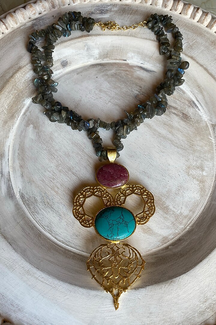 Gold Finish Quartz Necklace Set by Baala Jewels at Pernia's Pop Up Shop