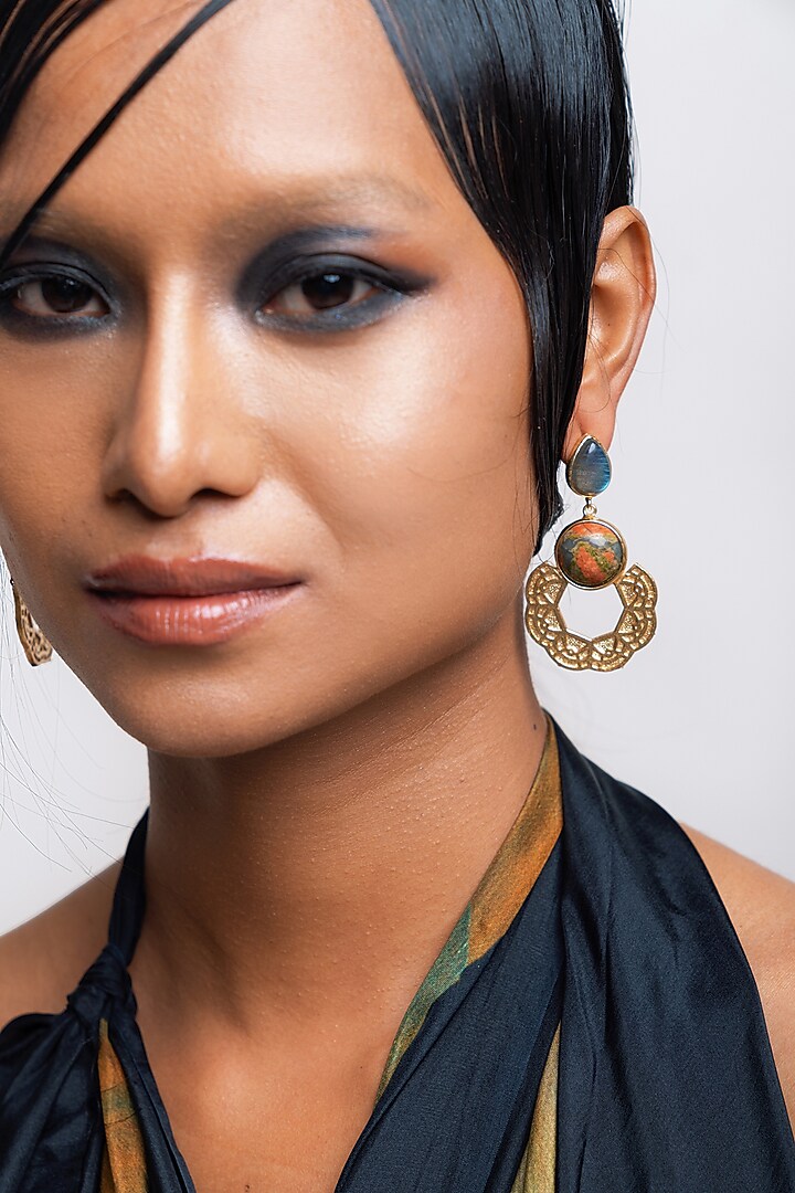 Gold Finish Quartz Necklace Set by Baala Jewels at Pernia's Pop Up Shop