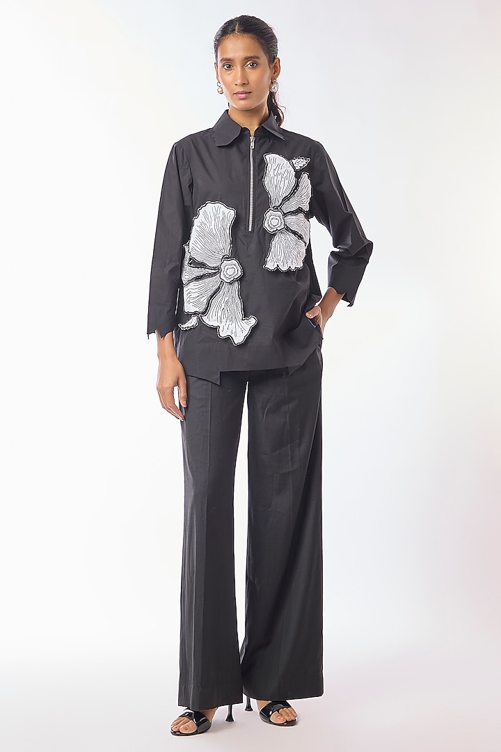 Black Giza Cotton Hand Embroidered Shirt by Nitin Bal Chauhan at Pernia's Pop Up Shop
