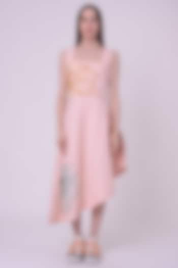 Peach Fuzz Giza Cotton Hand & Machine Embroidered Vacation Dress by Nitin Bal Chauhan at Pernia's Pop Up Shop