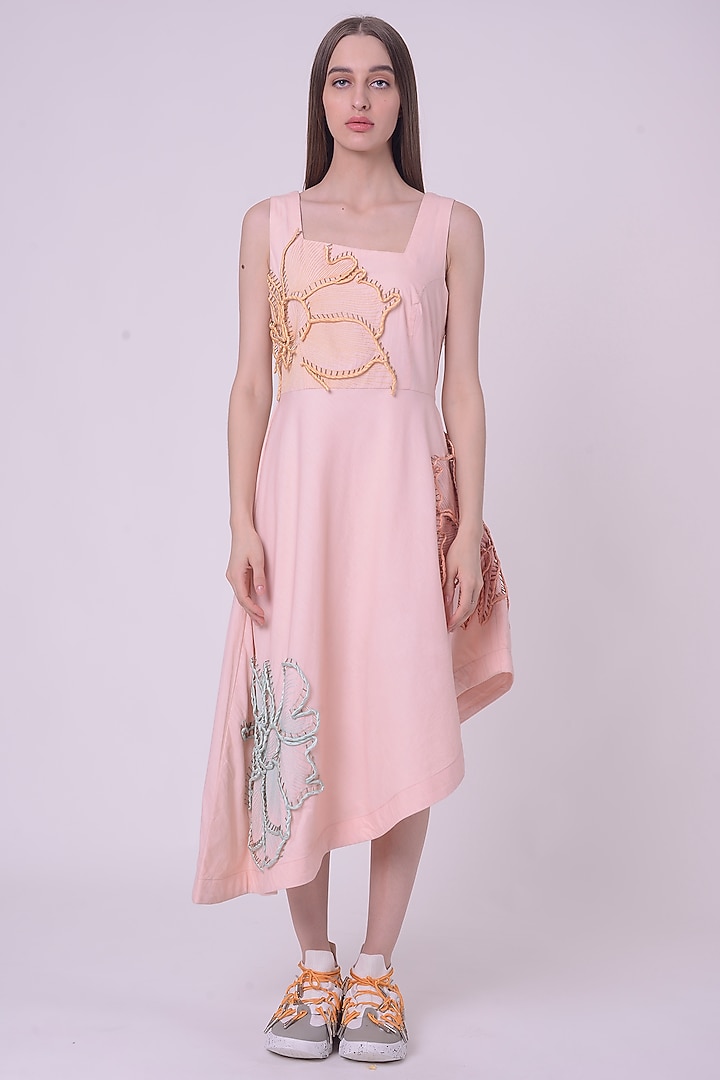 Peach Fuzz Giza Cotton Hand & Machine Embroidered Vacation Dress by Nitin Bal Chauhan at Pernia's Pop Up Shop