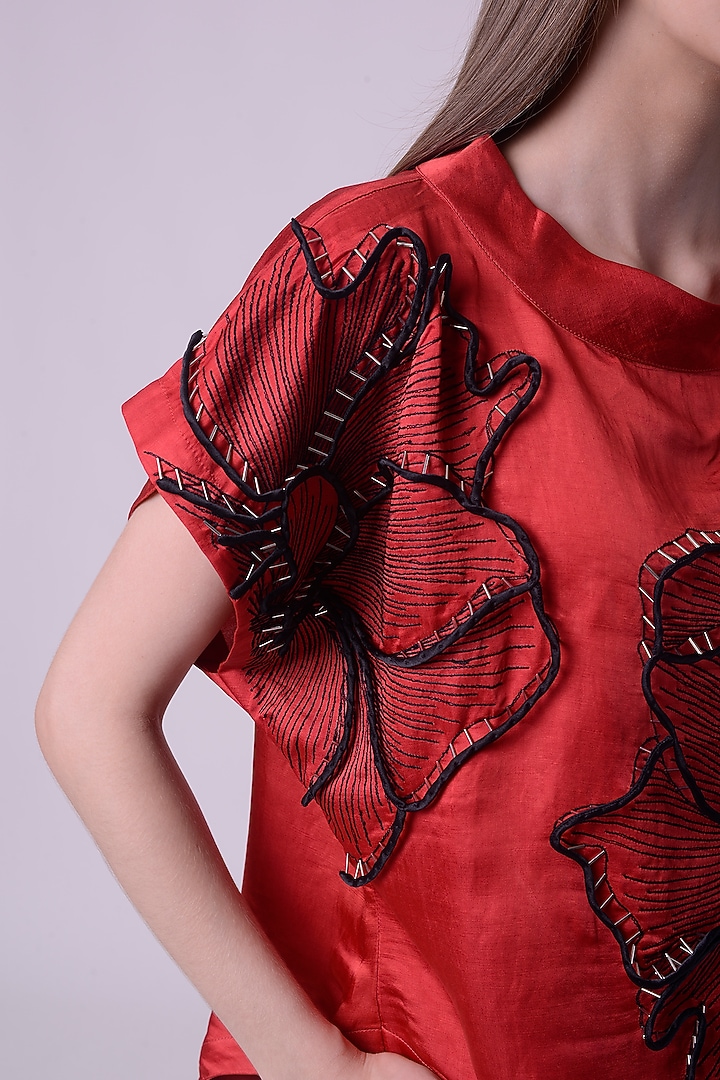 Red Linen Satin Embroidered Kaftan Top by Nitin Bal Chauhan at Pernia's Pop Up Shop