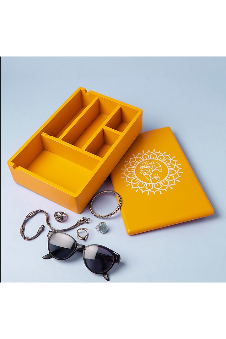 Yellow Wood Accessories Box by BambaiSe