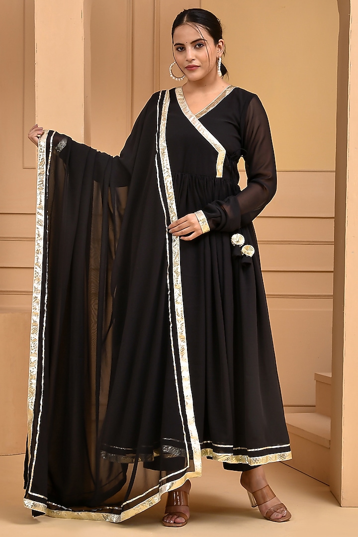 Black Georgette Gota Lace Work Party Wear Anarkali Set by Bannhi by Priyanka Rathore at Pernia's Pop Up Shop