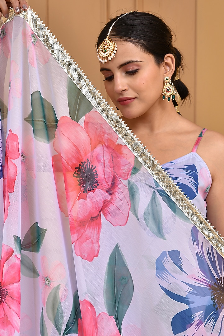 Multi-Colored Georgette Gota Lace & Floral Printed Flared Kurta Set by Bannhi by Priyanka Rathore at Pernia's Pop Up Shop