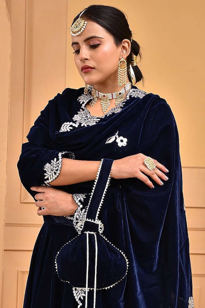 Midnight Blue Velvet Lehenga Set by Bannhi by Priyanka Rathore at Pernia's Pop Up Shop