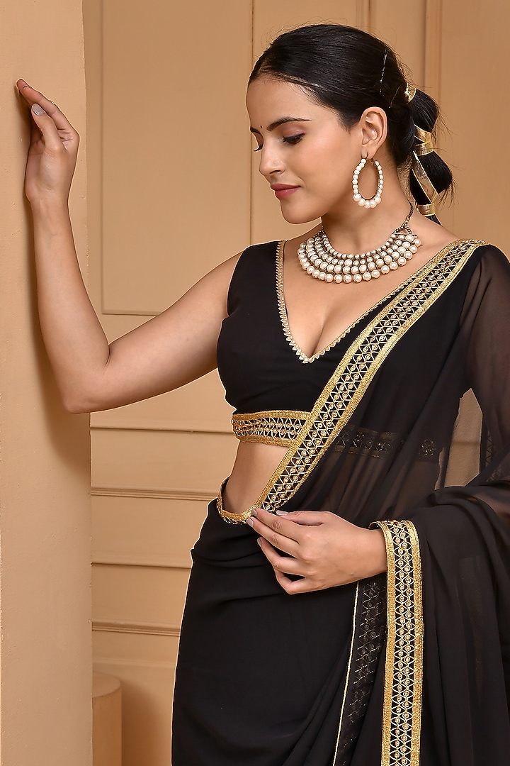 Black Georgette Embellished Party Wear Saree Set by Bannhi by Priyanka Rathore at Pernia's Pop Up Shop