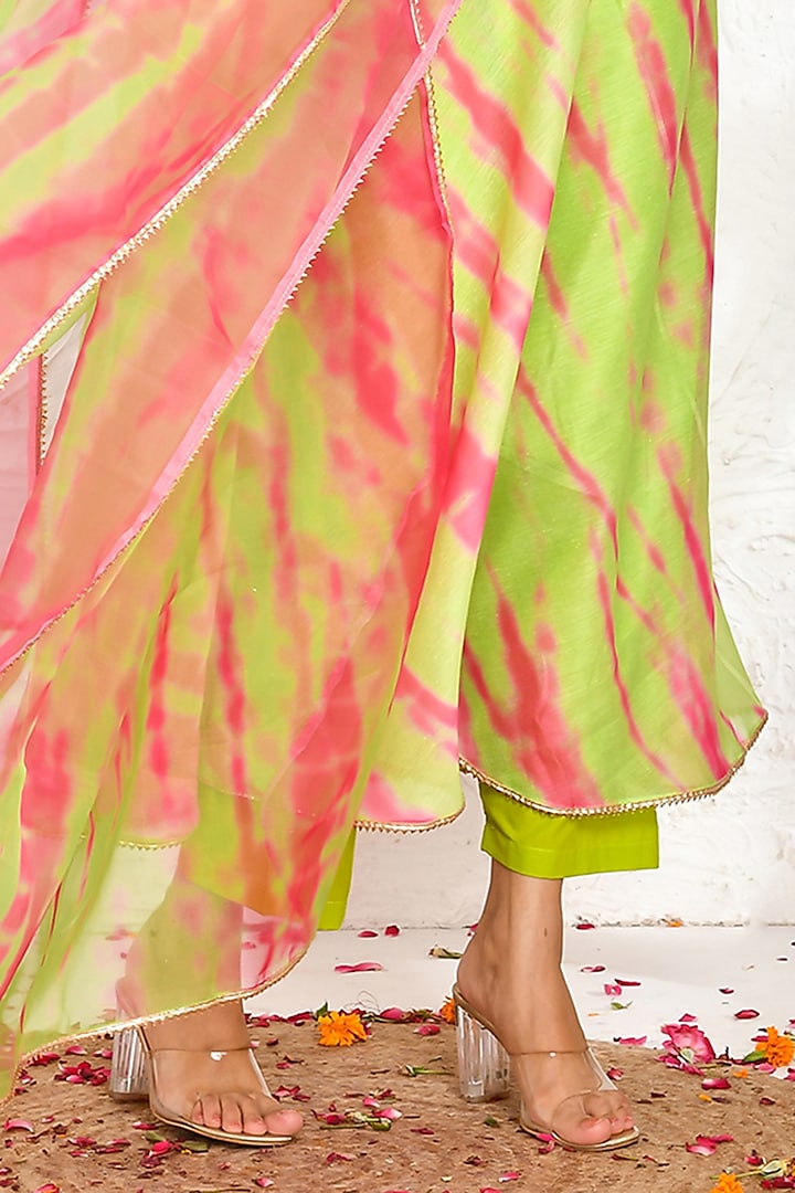 Lime Chanderi Shibori Printed Kurta Set by Bannhi by Priyanka Rathore at Pernia's Pop Up Shop
