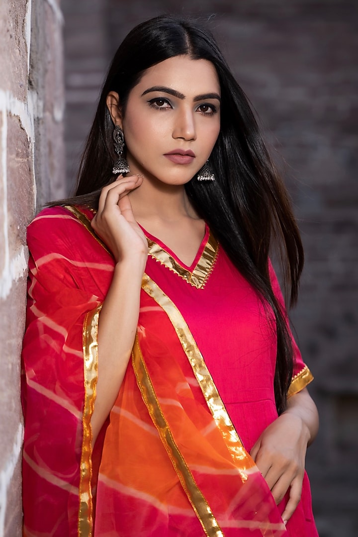 Rani Pink Cotton Silk Zari Embellished Anarkali Set by Bannhi by Priyanka Rathore at Pernia's Pop Up Shop