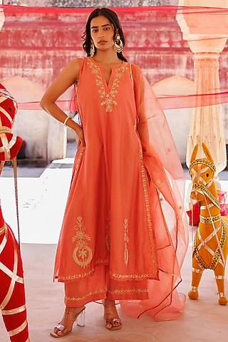 Rust Orange Chanderi Aari Embroidered Kurta Set by Bannhi by Priyanka Rathore