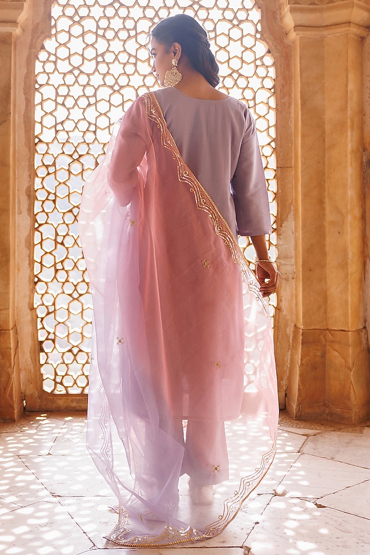 Lilac Uppada Silk Hand Embroidered Kurta Set by Bannhi by Priyanka Rathore at Pernia's Pop Up Shop