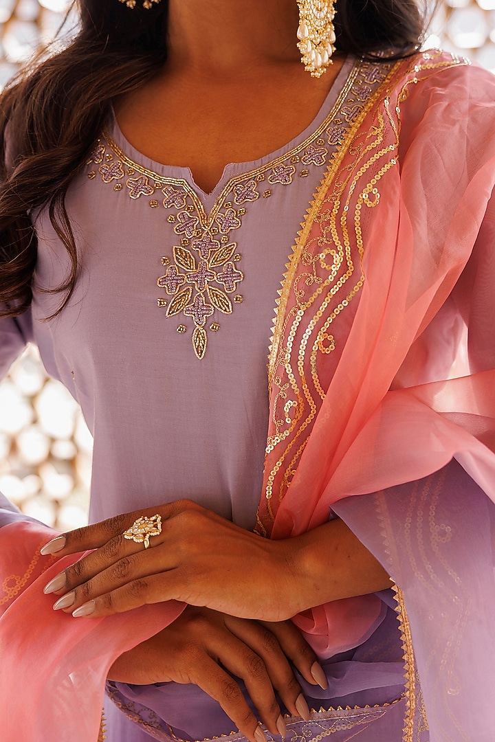 Lilac Uppada Silk Hand Embroidered Kurta Set by Bannhi by Priyanka Rathore at Pernia's Pop Up Shop