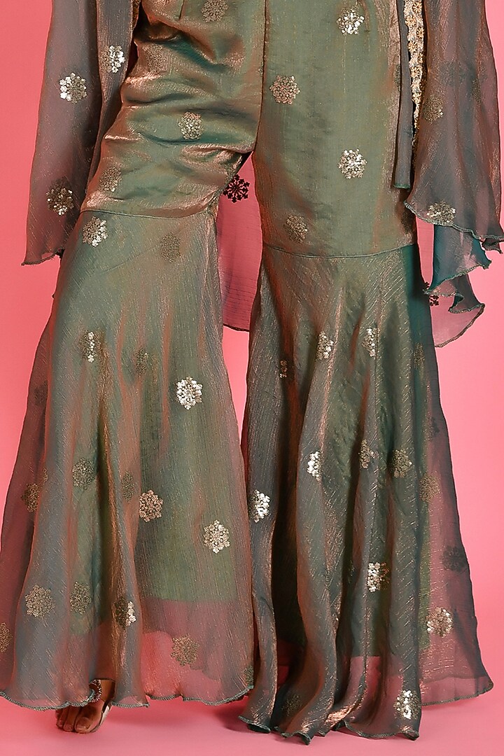 Green Tissue Organza & Georgette Embroidered Cape Set by Bannhi by Priyanka Rathore at Pernia's Pop Up Shop
