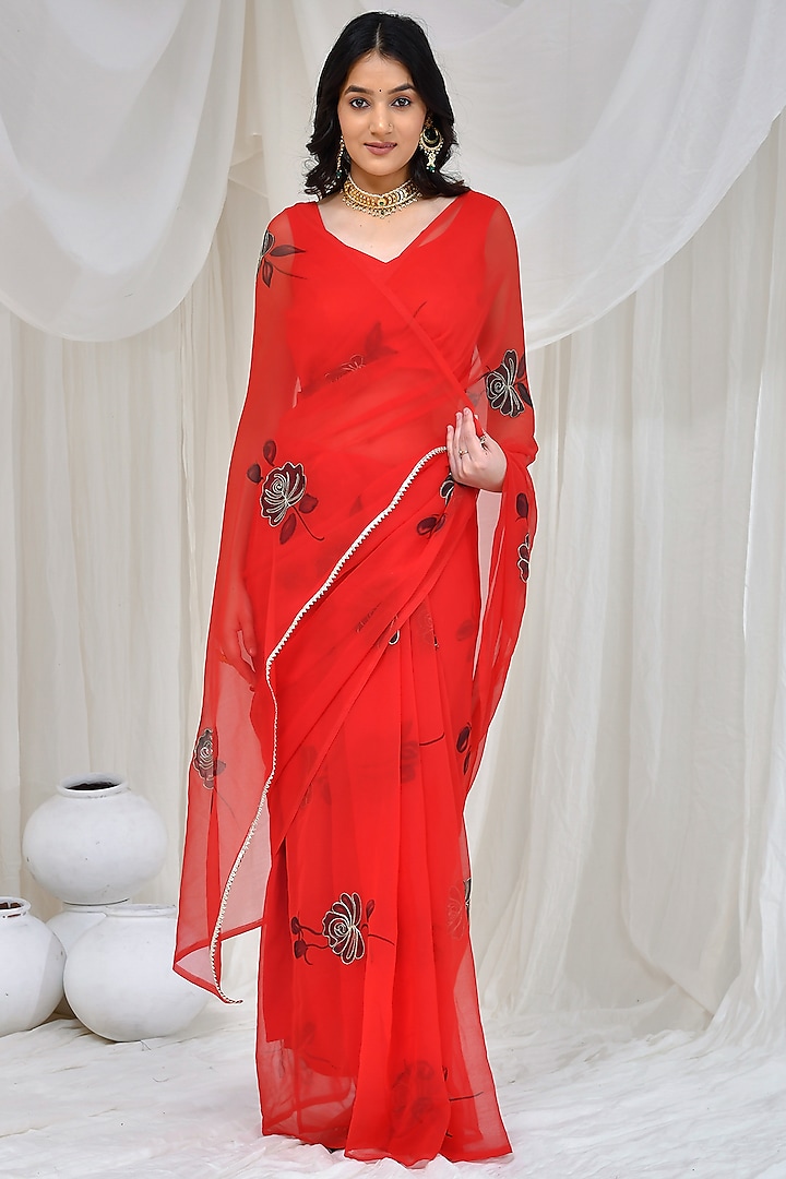 Red Georgette Hand Painted Printed & Aari Embroidered Party Wear Saree Set by Bannhi by Priyanka Rathore at Pernia's Pop Up Shop